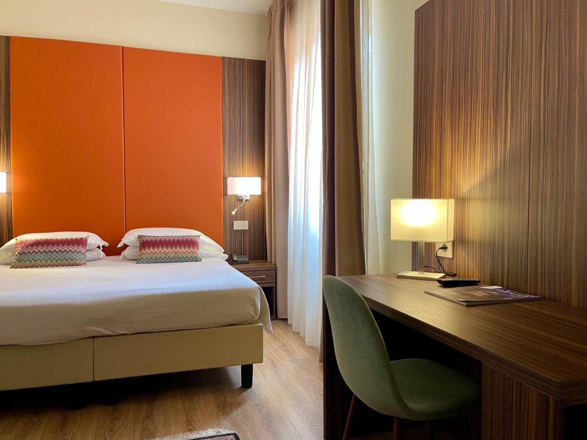 Hotel Brescia Boario Terme Kültér fotó